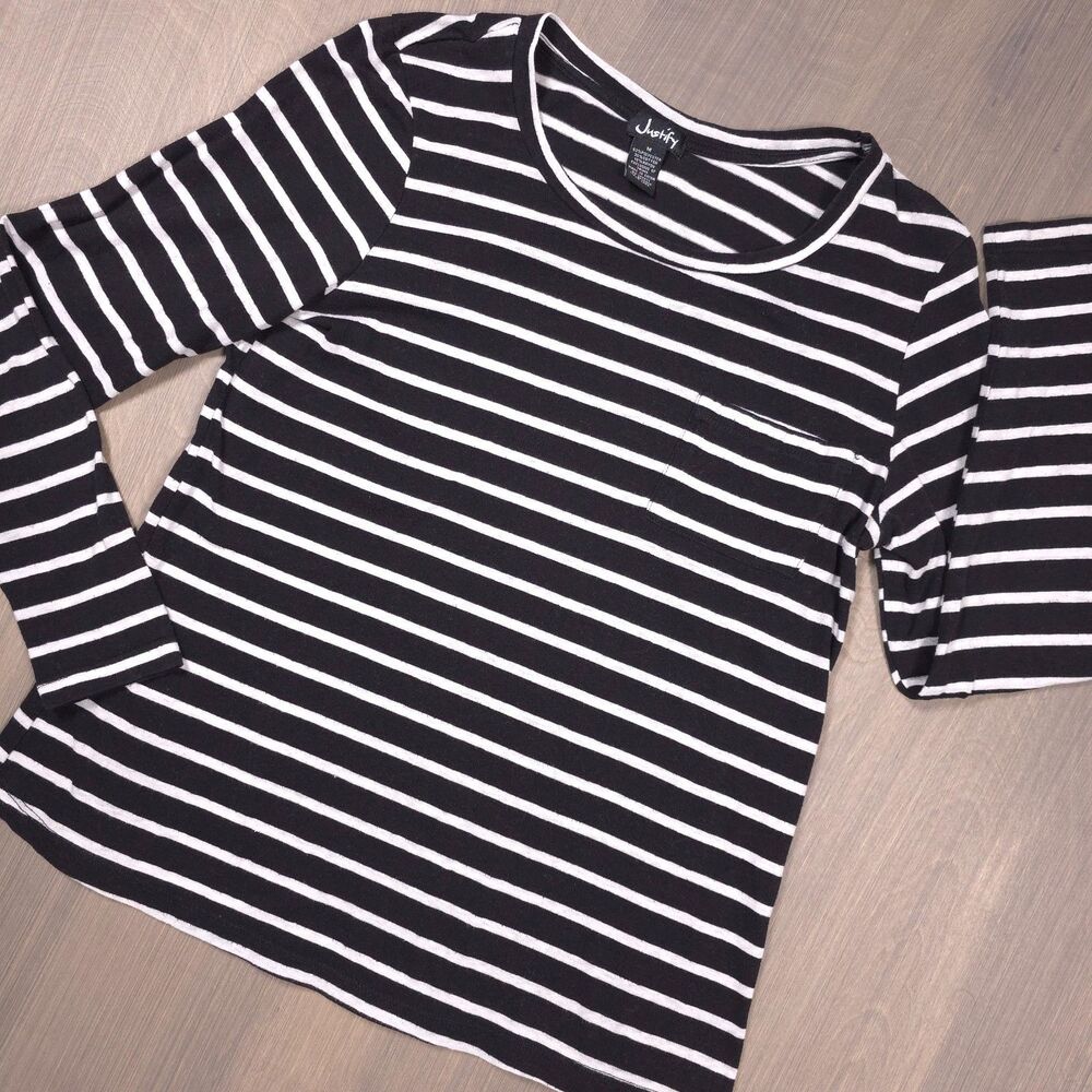 Justify Womens Size M Black White Striped Long Sleeve Chest Pocket Crew Neck Top
